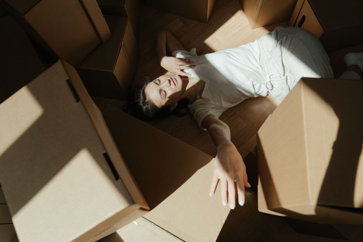 Cajas de mudanza apiladas